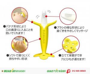 Sản phẩm được làm bằng chất liệu nhựa cao cấp, vô cùng mềm dẻo và an toàn cho bé. Trọng lượng của chiếc gặm nướu này rất nhẹ, chỉ 19g giúp có thể cầm lên mà không làm mỏi tay bé.
Gặm nướu hình quả chuốisẽ là một giải pháp hữu hiệu để bé yêu nhà bạn cảm thấy dễ dàng hơn khi trải qua giai đoạn mọc những chiếc răng đầu đời.