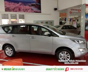 Khuyến Mãi Toyota Innova 2018 Số Sàn Màu Bạc Mới