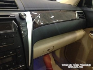 Xe Camry giá rẻ tại TPHCM, mua xe Camry nhanh dễ dàng với sự hỗ trợ từ Đại lý Toyota 100% vốn Nhật - Toyota An Thành Fukushima, đừng chần chừ, gọi ngay đến 0982 100 120 để cập nhật thông tin, giá bán mới nhất về xe Camry