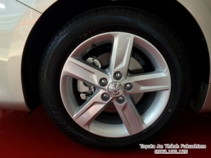 Toyota Camry 2.5Q 2018 Màu Nâu Vàng