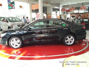 Toyota Camry 2.5Q 2018 Màu Đen