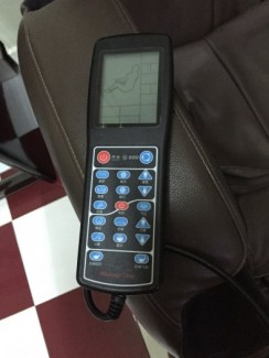 Cần thanh lý gấp ghế massage toàn thân