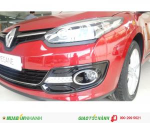 Renault Megane màu đỏ giá gốc