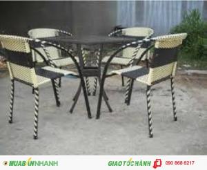 Bàn ghế cafe sân vườn giá rẻ nhất