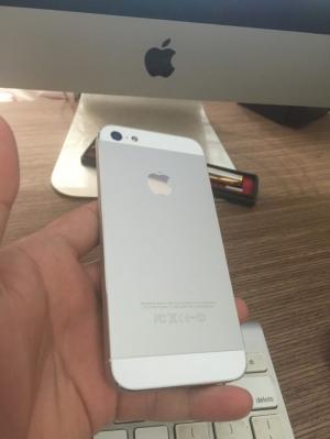 iPhone 5 Lock 16gb màu White, zin all, likenew 99%