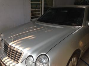 Đổi xe 7 chỗ cần bán xe Mec E240 2001 dòng xe sang trọng tại Đà Nẵng