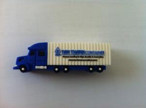 USB nhựa PVC cao cấp độc đáo, ngộ nghĩnh và lạ mắt có thể làm theo những biểu tượng của cty bạn