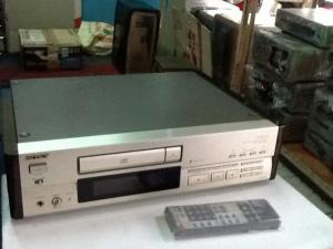 Bán chuyên CD Sony 555ESA hàng bãi mới đẹp...