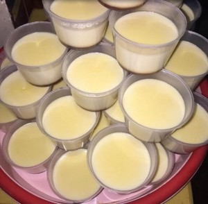 Bánh flan thường