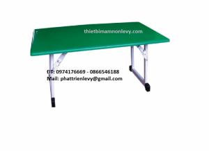 Bàn nhựa đúc chân gập
Kích thước : 90cmx48cmx55cm
Màu xanh lá, xanh dương