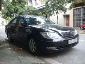 Gia đình cần bán 1 xe Toyota Camry AT 3.0 V6 sản xuất cuối năm 2004, form mới