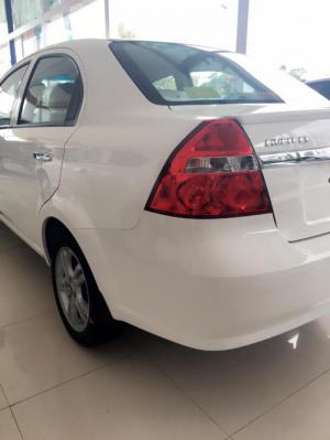 Bán xe chevrolet aveo_lt ,giá rẻ bất ngờ ,khuyến mãi lớn .