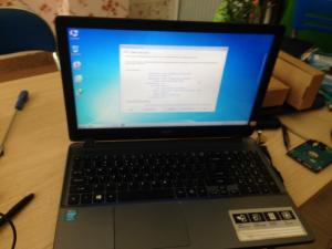 Acer E5-571 I3-4030U 4GB 500GB còn nguyên tem FPT