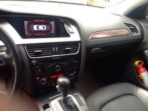 Cần bán xe ôtô Audi đời 2010 chính chủ màu xám