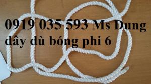Lắp lưới cầu thang lên xuống giữ an toàn cho bé