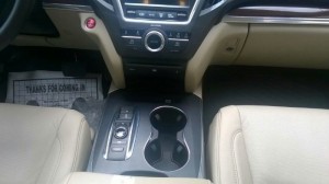 Acura MDX 2015 nhập Mỹ. Giao ngay. Màu trắng nội thất kem.