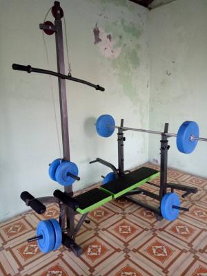 1. Tính năng Giàn tập tạ đa năng TP-42
Hàng Việt Nam chất lượng cao
Ghế tập tạ chuyên dụng cho các bài tập ngay tại nhà.
Giàn tạ đa năng TP-42 được thiết kế chắc chắn, bền, tiết kiệm diện tích, có thể tháo rời từng bộ phận cất gọn sau khi tập.
Ghế chuyên dùng cho các bài tập thể lực như: Tập tạ ngang tạo rãnh ngực, tập ngực trên, tập cơ vai, đá chân, cơ đùi và kéo xô, cho bạn một cơ thể săn chắc, khoẻ mạnh .
Kích thước để đảm bảo cho không gian tập là: chiều dài 1,8m, rộng 1,8m, Cao 2,2m.
Giá chưa bao gồm tạ và đòn tạ.
2. Hình ảnh Ghế tập tạ đa năng