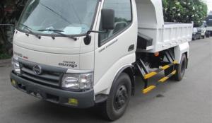 Gía xe tải tự đổ Hino WU342L tải trọng 5 tấn, nâng hạ thùng hàng