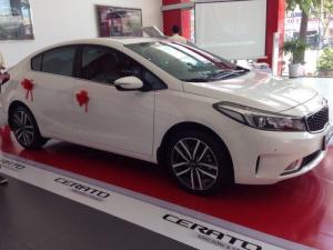 Kia Cerato 2016, ưu đãi đến 48 triệu, tặng nhiều quà tặng hấp dẫn, hỗ trợ ngân hàng đăng ký giao xe tận nhà