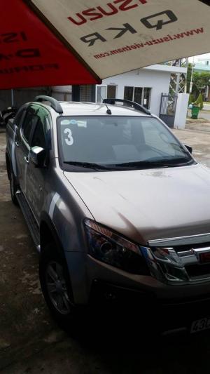 Bán xe Isuzu Dmax 2WD AT 2015