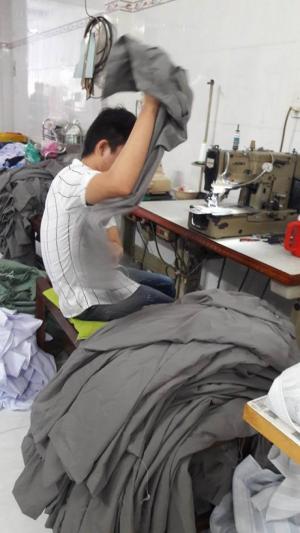 xưởng may gia công trang trần