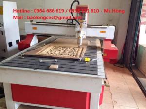 Máy cnc 1325 đục vách ngăn, máy cnc 1325 cắt quảng cáo, nội thất