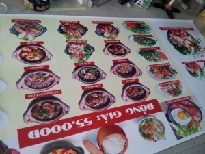In menu áp tường hình ảnh món ăn ngon, thu hút cho quán có diện tích rộng, đông khách | Loại hình in: PP cán format, in PP mực nước, cán màng mờ