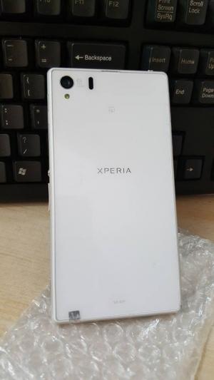 Sony xperia z1 máy 99% nguyên zin,giao hàng tại tp hcm,ship cod toàn quốc