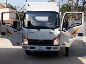 Xe tải Veam VT252 tải trọng 2T4 thùng dài 4,1m