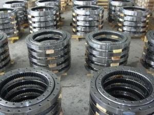 Vành quay toa MÁY XÚC SH200A1