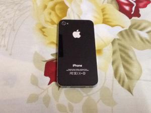 Bán iphone 4s lock màu đen