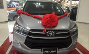 Bán xe Toyota Innova 2018 số sàn màu xám, Mua Trả Góp lãi suất thấp, gọi ngay 0982 100 120 để nhận tư vấn hữu ích nhất