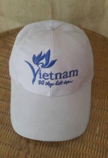 Nhận may gia công, sản xuất nón, mũ | Xưởng may nón đồng phục, nón du lịch, nón quảng cáo