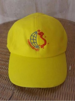 Xưởng may LiMac nhận may gia công, sản xuất nón, mũ. Xưởng may LiMac với nhiều năm kinh nghiệm trong lĩnh vực may gia công, sản xuất nón, mũ. Với đội ngũ tư vấn, thiết kế chuyên nghiệp, đội ngũ công nhân may tay nghề cao, cùng với nhà xưởng, máy móc hiện đại sẽ mang đến cho bạn những mẫu nón, mũ tốt nhất.
