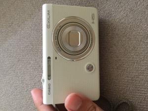Máy ảnh casio ZR50