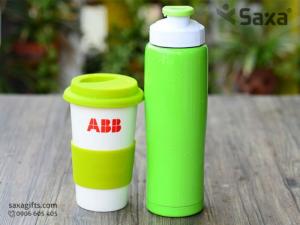 Bộ quà tặng gia dụng: Bình nước thể thao + Ly sứ trắng có nắp su – BGD006