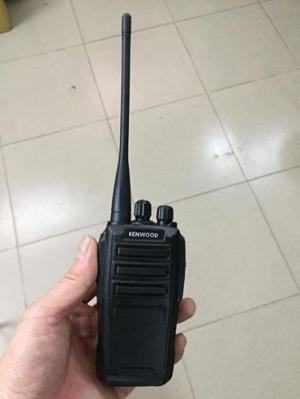 Bộ đàm cầm tay KENWOOD TK - 3320