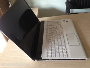 *Laptop HoangPhat*:Sony VAIO SVE15- Core i5 3210M - 15.6 - BH 03 Tháng
