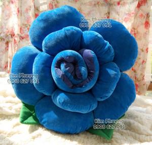 Qùa tặng gối ôm hình hoa hồng