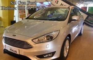 Bạn muốn mua xe Ford Focus 2019 mới 100%, hàng chính hãng chất lượng tài Gia Định Ford | Liên hệ Trung Hải - 0966877768 (24/24) để nhận tư vấn ngay xe Ford Focus 6 túi khí an toàn, 5 chỗ ngồi