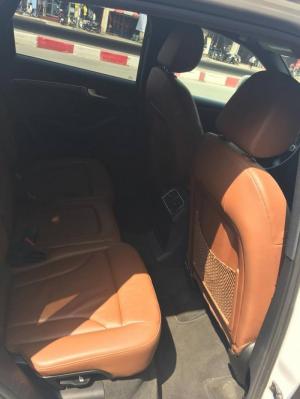 Bán xe Audi Q5 2011 trắng cực đẹp tại Hà Nội