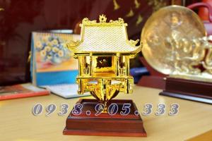Biểu tượng chùa 1 cột bằng đồng mạ vàng, quà tặng đối tác cao cấp