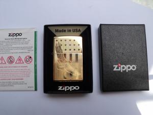 Zippo USA Đại Bàng Bay ( Mới nguyên hộp )