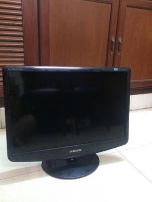 Chuyên Sửa chữa lcd_crt ram nguồn laptop_Nhận vệ sinh cài đặt phần mềm windows cho PC, Laptop.