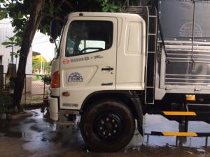 Bán Hino 2015 Thùng Mui Bạt 7m8 sàn gỗ