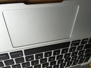 Macbook air 2011 MC968, 99%, zin 100%, siêu khủng giá rẻ