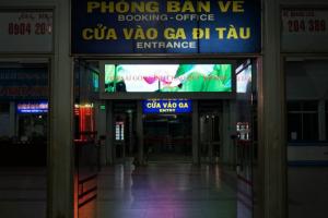 Cho thuê Quảng cáo bảng LED hiển thị ở Ga Sài Gòn, qc thương hiệu tốt nhất