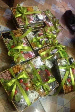 Giỏ quà Tết gồm nhiều loại mứt vô cùng hấp dẫn