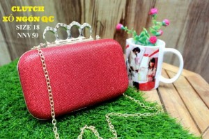 Clutch Kim Sa xỏ ngón QC