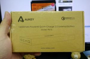 Pin Aukey 16000mah Tích Hợp Sạc Nhanh QC 2.0